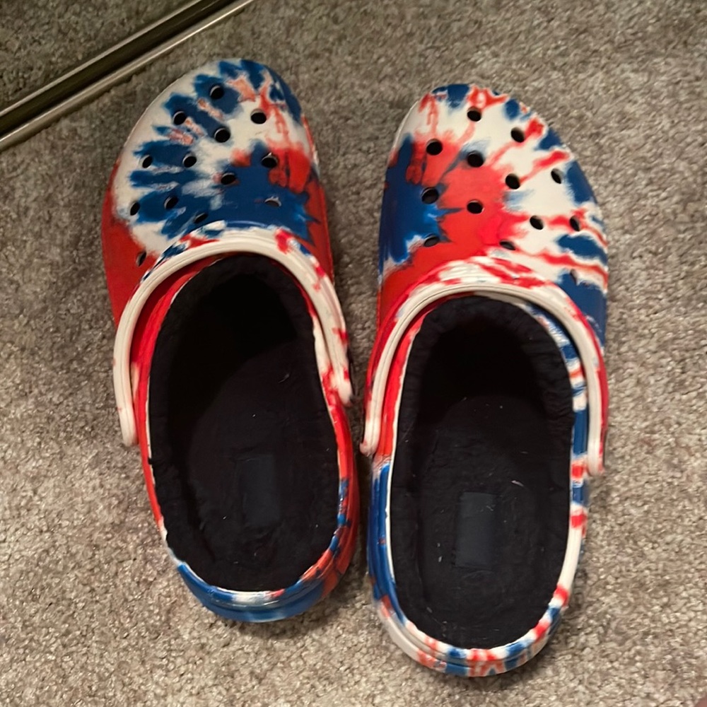 Fuzzy crocs